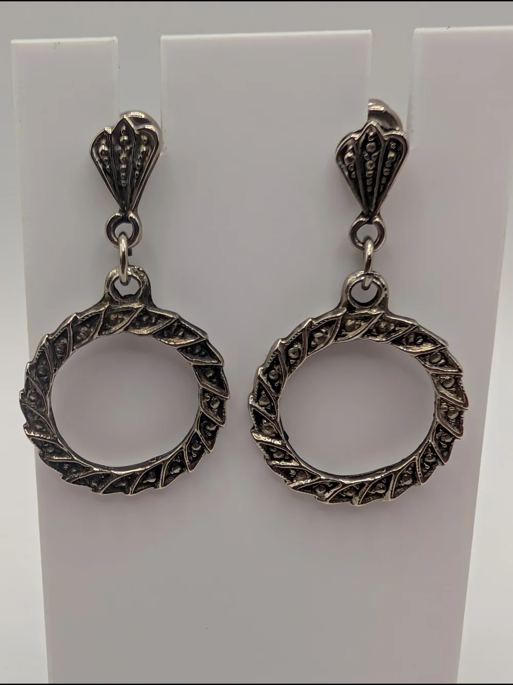 Vintage-Inspired Silver Tone Hoop Drop Earrings